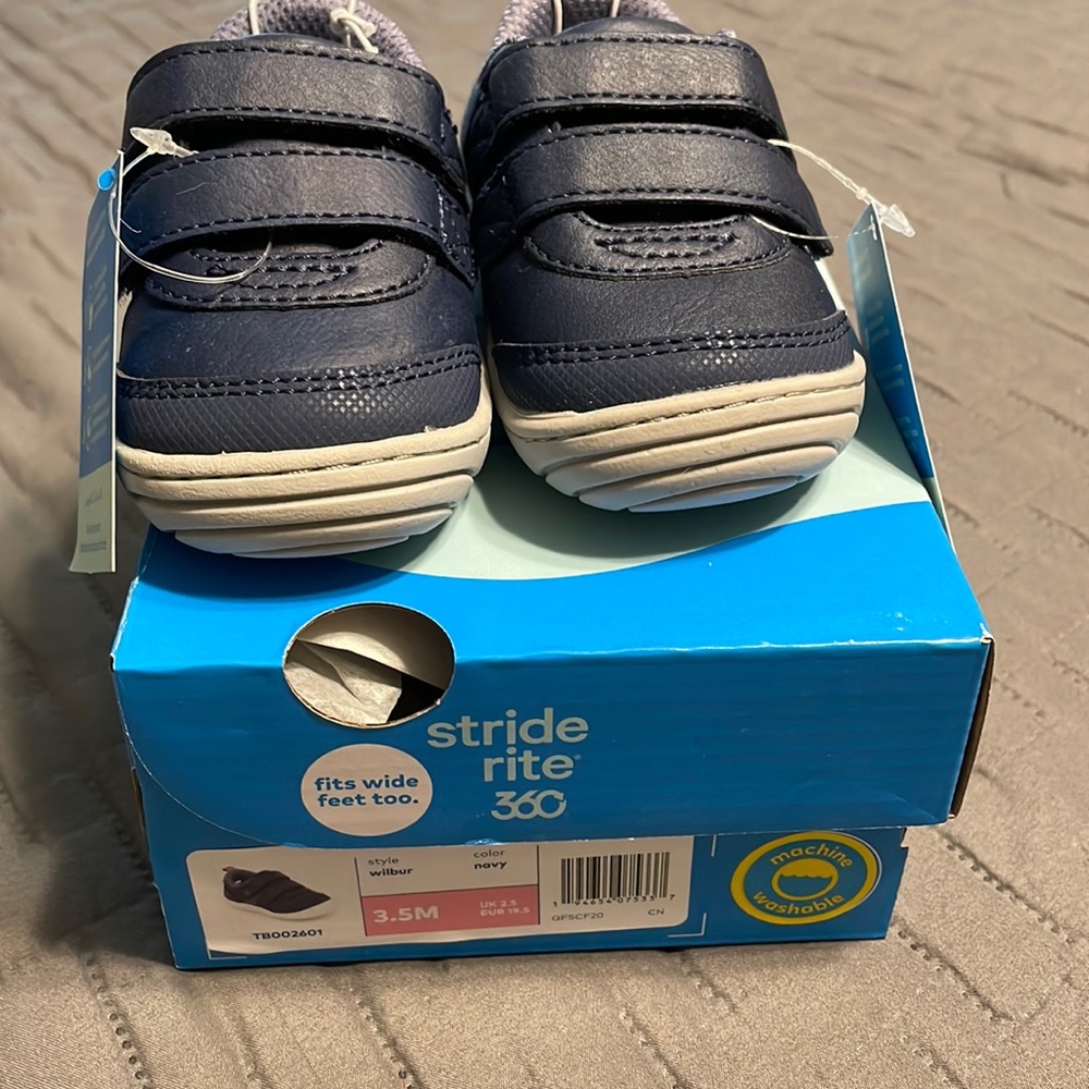 Boys Stride Rite shoes